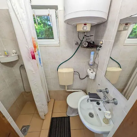 In - Balaton 53551 بيت للعطل