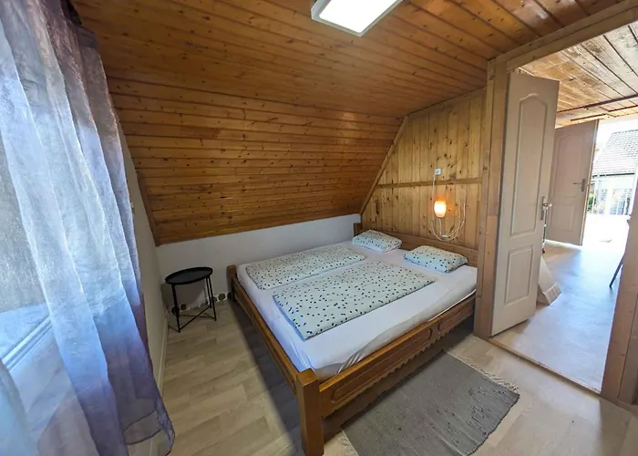 In - Balaton 53551 בית נופש *